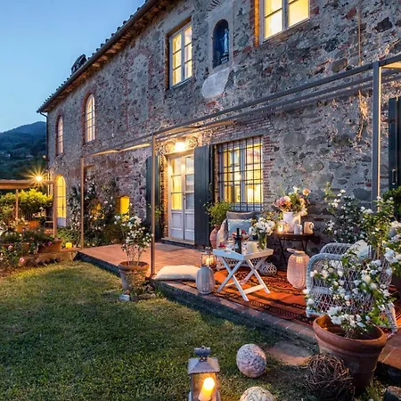 Il Palagio Villa *